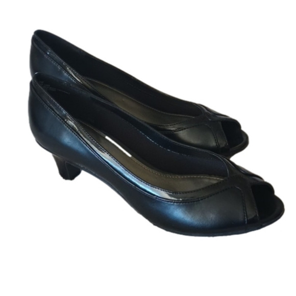 Black peep toe pumps 9 - Picture 1 of 9